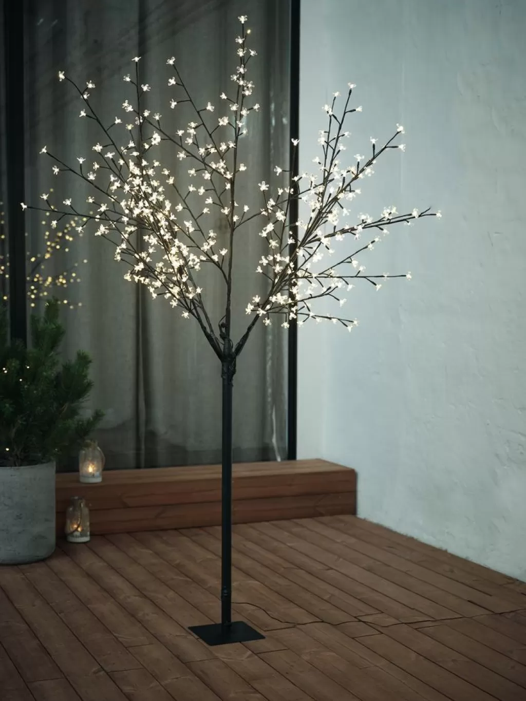 Discount YGGDRASIL LED-Lichterbaum H200cm m/400 LED und Timer